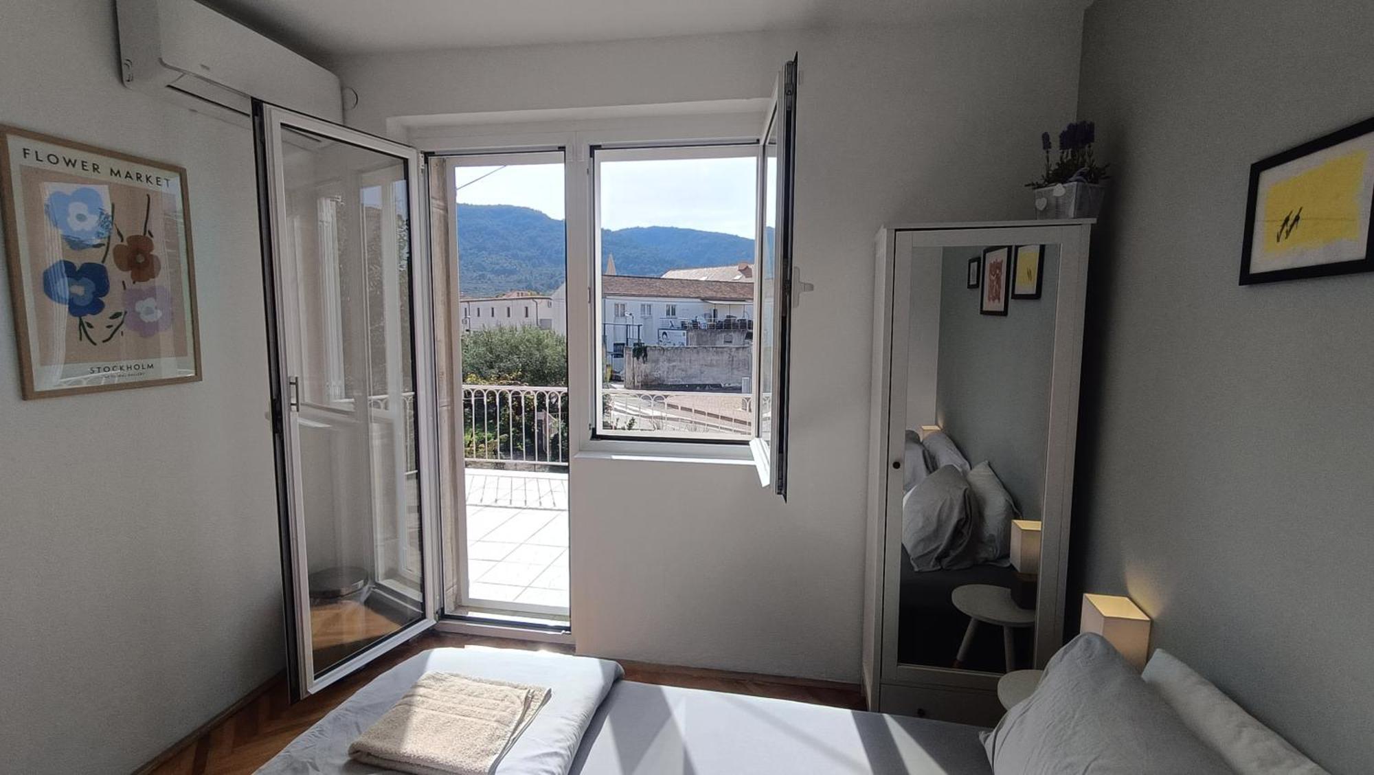 Oleas Stari Grad Hvar - 2 Min To Center Ocean Bus Supermarket House